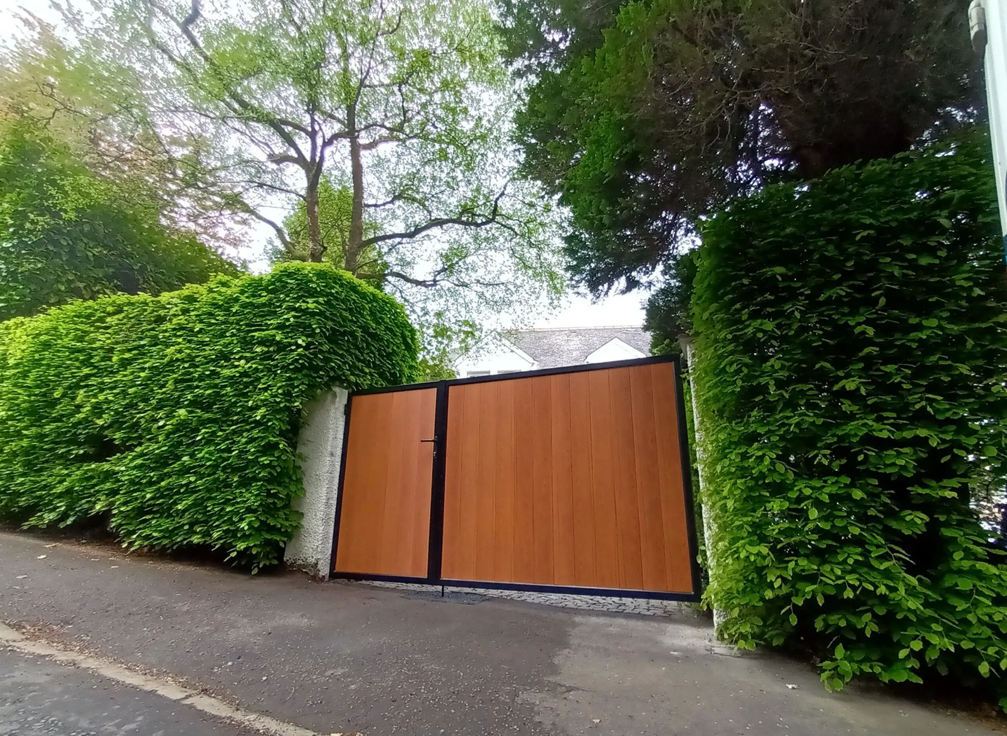 Residential gate installation in Kansas City